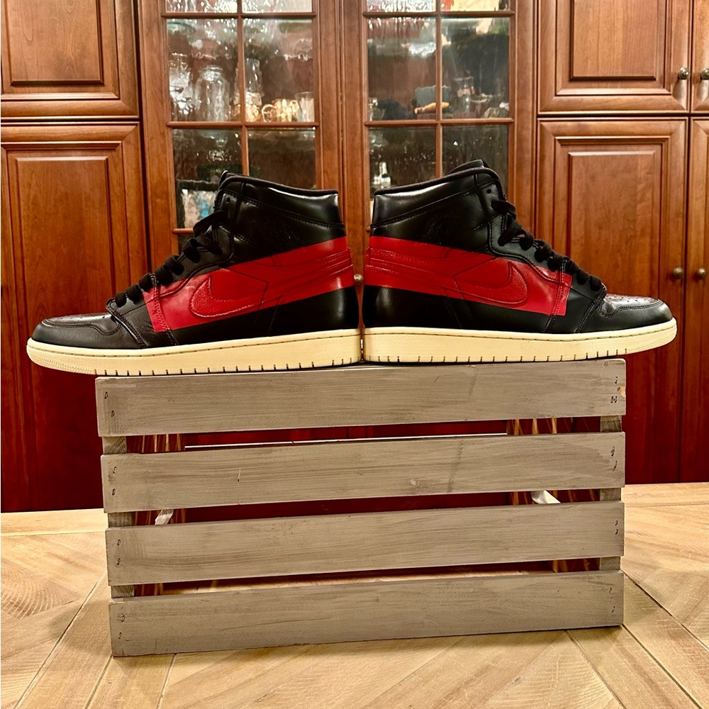 Nike Jordan I 1 Retro High OG Defiant ‘Couture’ Men’s Basketball Sz. 11.5